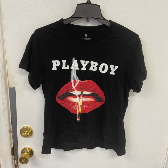 Playboy Graphic T-Shirt Match in Mouth Women’s size Large - Picture 3 of 4